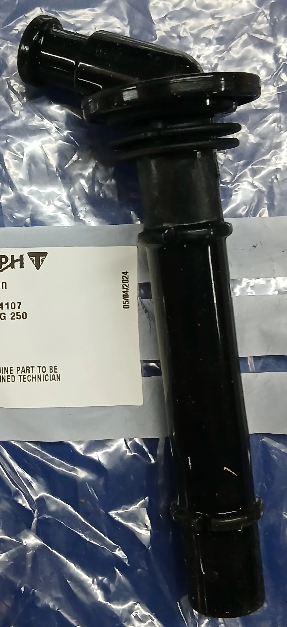 T2504107 | Cap Spark Plug